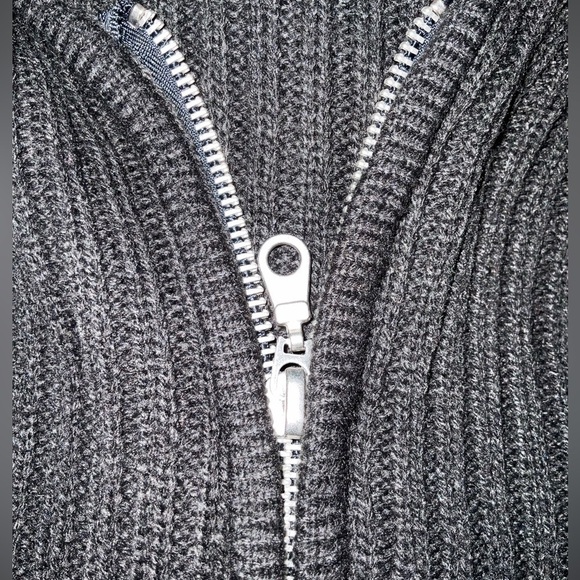 FULL CIRCLE TRENDS Plus Size V-Neck Zip-Up Sweater In Black Beauty Sz 2X NWT - Picture 8 of 9